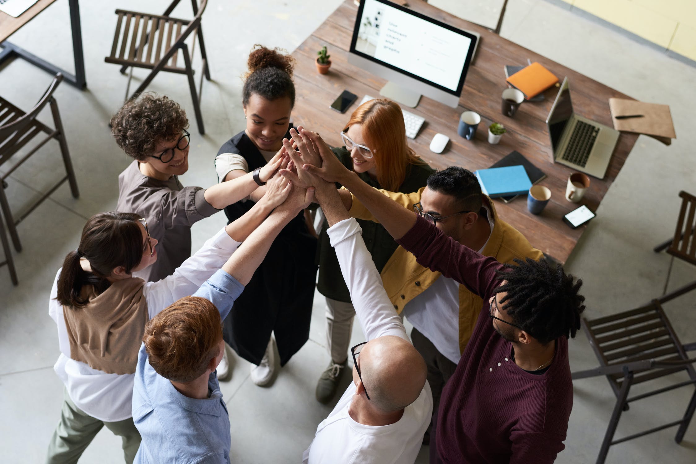 company huddle